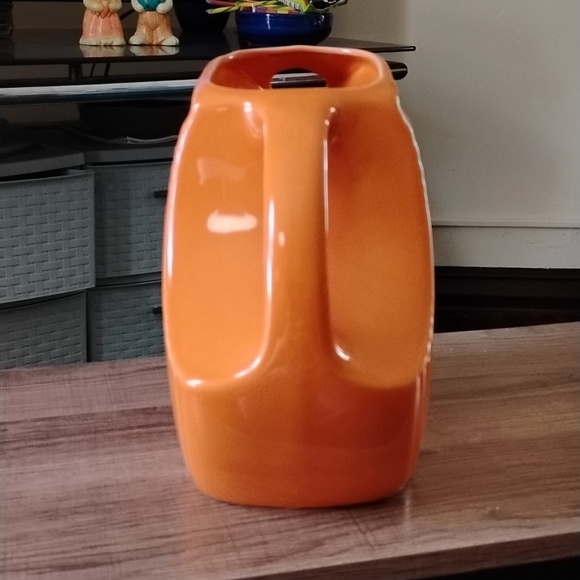 Fiestaware Disc Pitcher orange - Picture 3 of 6